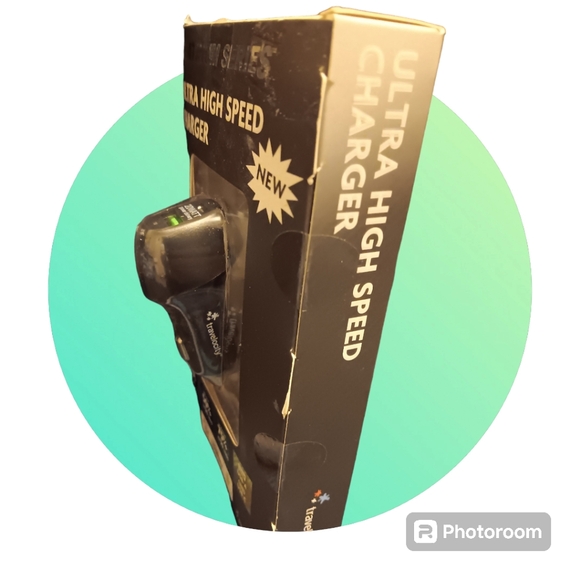 Ultra high-speed car charger Platinum series! - Picture 3 of 4